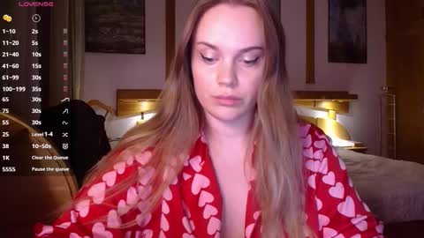 Lana online show from 03-04-26, 08:26