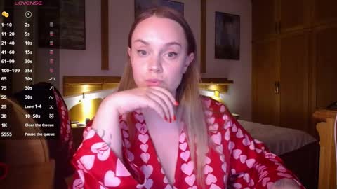 Snapshot of wet_lana chatting on 04-23-26, 07:16 Lana online show from 04-23-26, 07:16