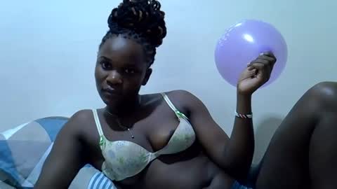 wet_pussie01 online show from 03-06-26, 12:18