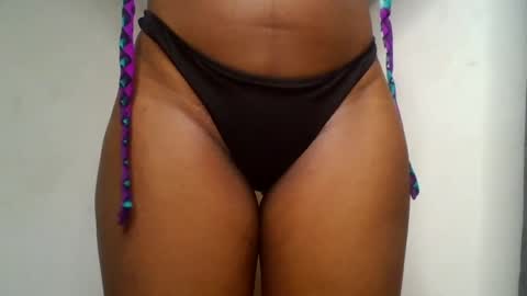 Snapshot of wet_pussieyy chatting on 06-26-26, 10:19 wet_pussieyy online show from 06-26-26, 10:19