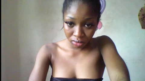 Bella online show from 10-12-25, 08:24