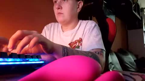 Wetgerman online show from 03-12-25, 02:01