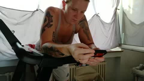 Snapshot of wetgerman2 chatting on 07-03-26, 04:08 Wetgerman online show from 07-03-26, 04:08
