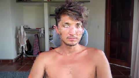 Snapshot of wetzone chatting on 03-09-25, 09:25 Alex online show from 03-09-25, 09:25