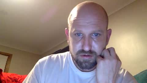 wfhamilton1988 online show from 02-18-26, 06:31