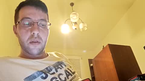 Snapshot of whatwouldyouliketosee chatting on 12-01-24, 11:25 stoffy online show from 12-01-24, 11:25