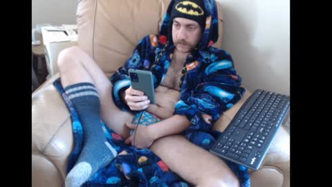 Snapshot of whiskyjane chatting on 02-07-25, 05:18 Whisky Jane Autumn Cabin Fever online show from 02-07-25, 05:18