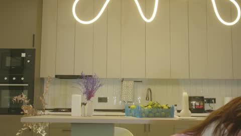 Naomi online show from 10-27-25, 02:15