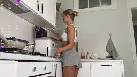 Anita online show from 02-17-26, 05:48