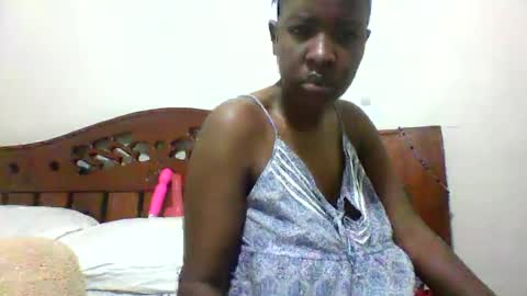 Snapshot of whitney_ly chatting on 06-30-26, 06:36 whitney_ly online show from 06-30-26, 06:36