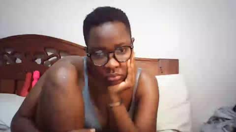 Snapshot of whitney_ly chatting on 08-06-26, 06:15 whitney_ly online show from 08-06-26, 06:15