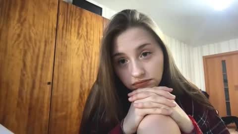 Vicky online show from 03-18-26, 02:42