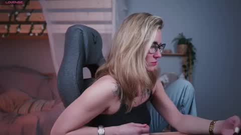 whitneypunnch online show from 01-15-26, 02:54