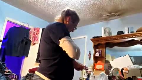 Snapshot of whodunnitwrangler chatting on 02-25-26, 10:25 whodunnitwrangler online show from 02-25-26, 10:25