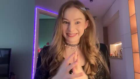 Snapshot of whoisalisa chatting on 12-05-24, 06:32 Alisa online show from 12-05-24, 06:32