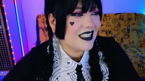 Snapshot of wickedxqueen chatting on 06-03-26, 09:53 Laura online show from 06-03-26, 09:53