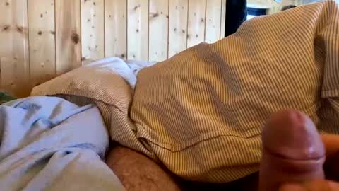 Snapshot of wifefantasizing chatting on 01-01-25, 10:54 wifefantasizing online show from 01-01-25, 10:54