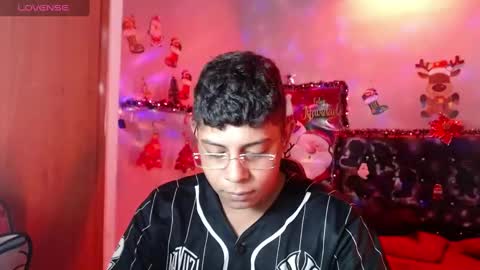 Snapshot of wiilliam_20 chatting on 12-05-24, 06:55 wiilliam online show from 12-05-24, 06:55