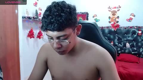 Snapshot of wiilliam_20 chatting on 12-12-24, 04:21 wiilliam online show from 12-12-24, 04:21