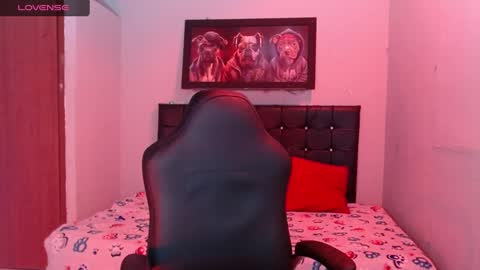 Snapshot of wiilliam_20 chatting on 02-12-25, 12:01 wiilliam online show from 02-12-25, 12:01