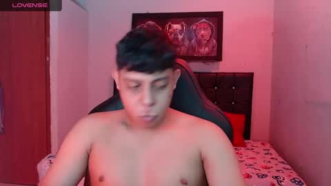 Snapshot of wiilliam_20 chatting on 02-12-25, 03:05 wiilliam online show from 02-12-25, 03:05