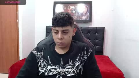 Snapshot of wiilliam_20 chatting on 02-26-25, 06:54 wiilliam online show from 02-26-25, 06:54