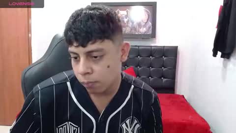 Snapshot of wiilliam_20 chatting on 02-27-25, 06:20 wiilliam online show from 02-27-25, 06:20