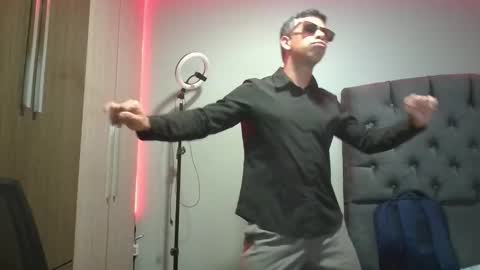 WIL BIGCOCK online show from 02-24-26, 12:19