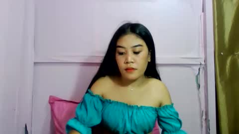 Snapshot of wild_doll69 chatting on 04-21-26, 02:15 wild_doll69 online show from 04-21-26, 02:15