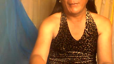 wild_sunflower11 online show from 07-13-26, 02:20