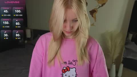 Snapshot of wildadearborn chatting on 03-02-25, 09:21 Ava online show from 03-02-25, 09:21