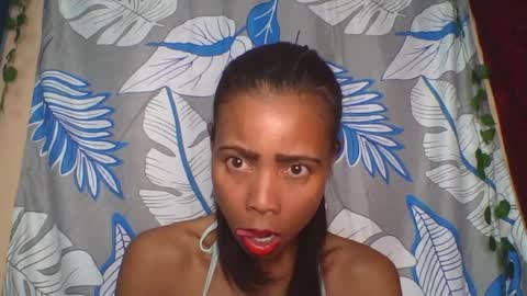 Snapshot of wildah chatting on 06-13-26, 03:43 wildah online show from 06-13-26, 03:43