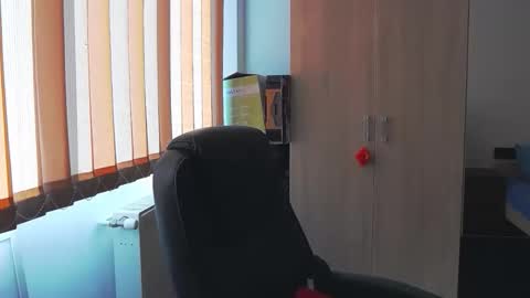 Bea online show from 04-07-26, 07:42