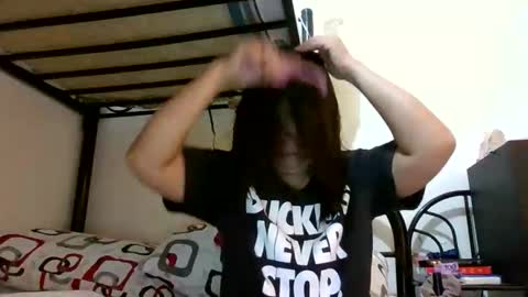 WildChick online show from 02-12-26, 07:58