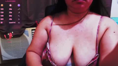 Snapshot of wildhotasianx chatting on 12-23-24, 12:30 wildhotasianx online show from 12-23-24, 12:30