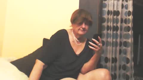 WildRedCat online show from 10-25-25, 11:32