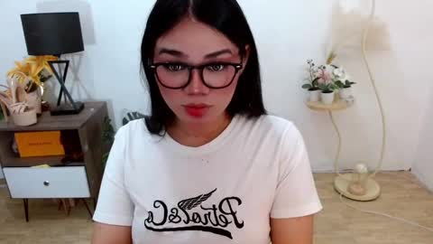 Snapshot of wildsavagelucy chatting on 02-28-25, 08:09 Ms Lucy online show from 02-28-25, 08:09