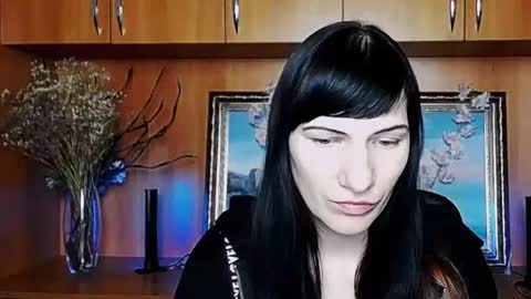 Rosalinda online show from 04-13-26, 06:35