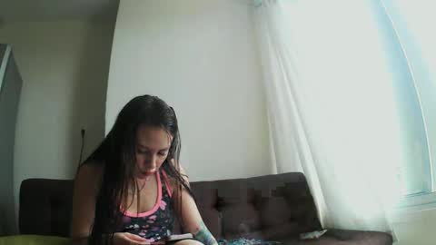 Wild Strawberry online show from 01-23-25, 07:51