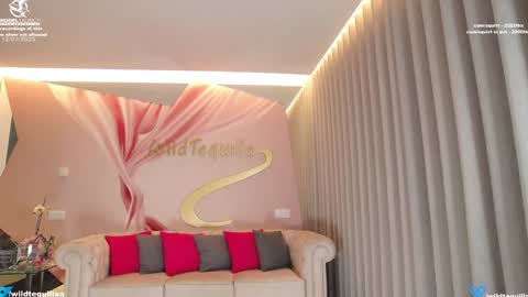 Lili online show from 03-12-25, 07:49