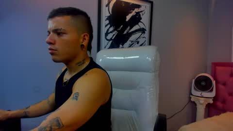 wild online show from 09-22-25, 04:03