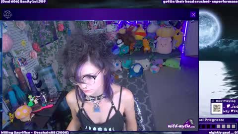 Wylie Wanderlust online show from 09-10-25, 01:49