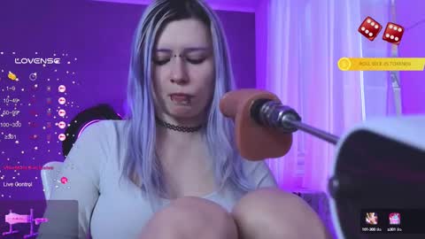 Your virtual girlfriend online show from 02-14-25, 07:49