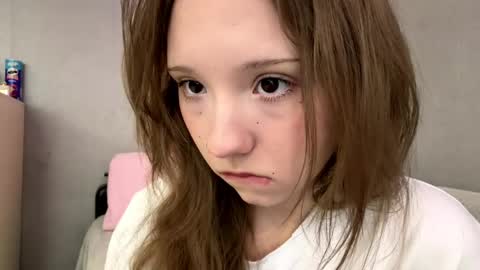 Olivia online show from 05-15-26, 12:45