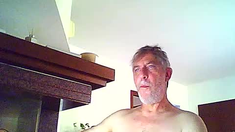 Willfire71 online show from 07-05-26, 05:47