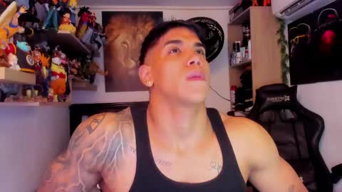 Snapshot of william_dracko9 chatting on 05-16-26, 04:42 Dracko online show from 05-16-26, 04:42