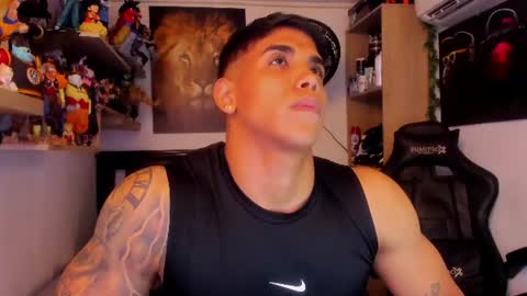 Snapshot of william_dracko9 chatting on 06-21-26, 04:37 Dracko online show from 06-21-26, 04:37