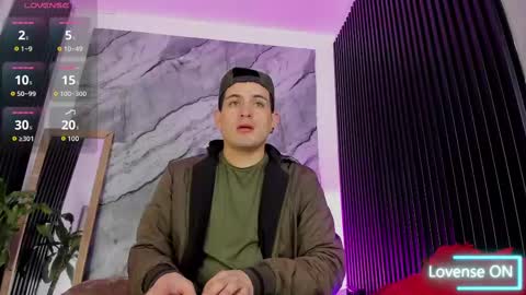 Snapshot of william_steel_ chatting on 09-09-25, 11:43 William Steel online show from 09-09-25, 11:43