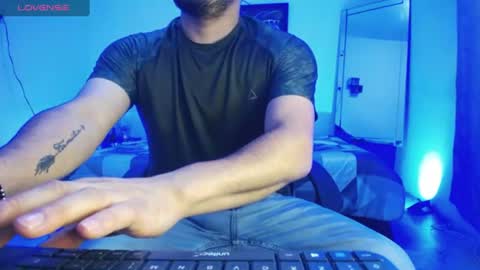 Snapshot of william_steel_ chatting on 06-15-26, 12:29 William Steel online show from 06-15-26, 12:29