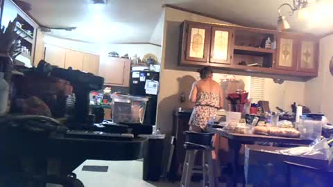 willielowrider online show from 06-24-26, 12:15
